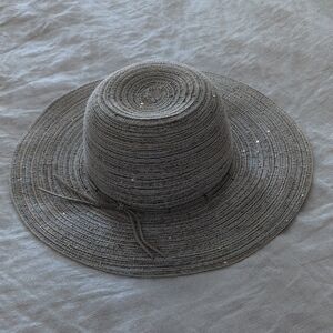 Elegant Gray Women's Sun Hat